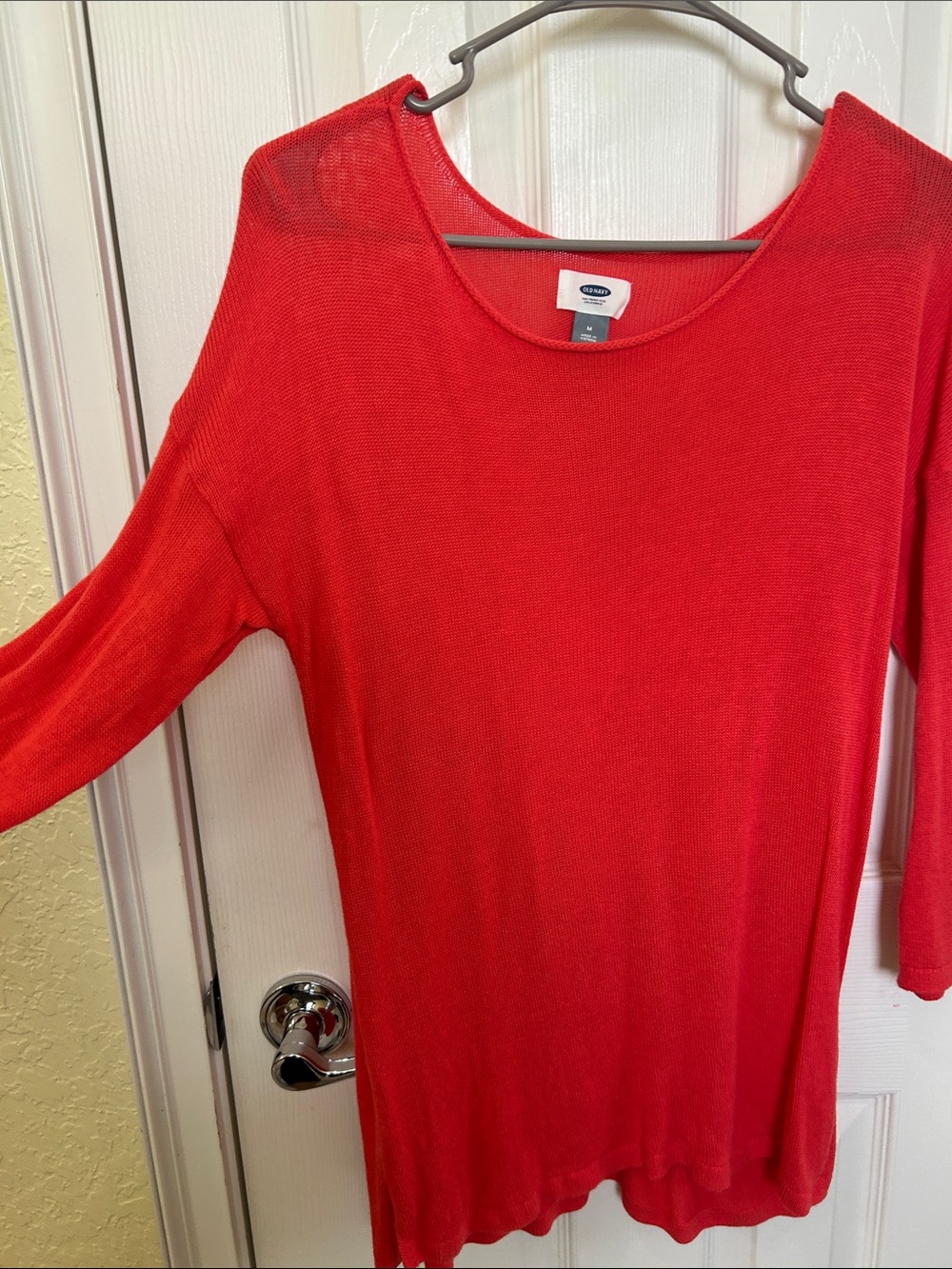 Old Navy Red Scoop Neck Long Sleeve Lightweight sweater Top